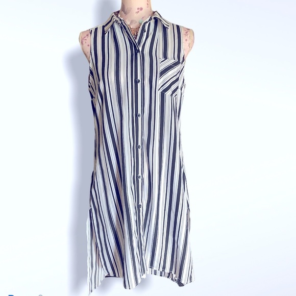 WHBM Striped Button Up Tunic Blouse - Picture 2 of 4